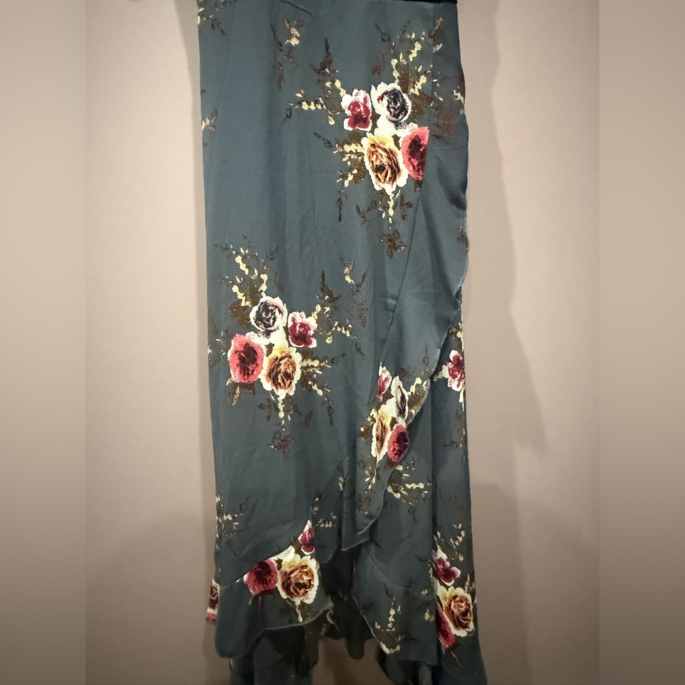 SHEIN Plus 2X Gray Pink Floral‎ Asymmetrical Wrap Dress Cottagecore - Picture 6 of 14